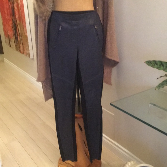 BCBG Stetch Riding Style Moto Leggings. Faux Leather and knit. Size Small. - Picture 4 of 13